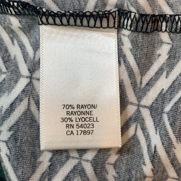 Banana Republic Tank Top Size L - Picture 6 of 7